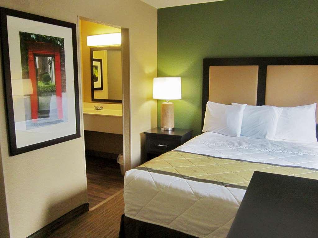 Extended America - Boston - - East Main Street Westborough